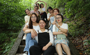 揚(yáng)帆起航火爆網(wǎng)，破浪前行無畏懼