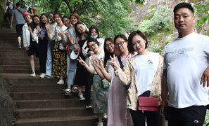 揚(yáng)帆起航火爆網(wǎng)