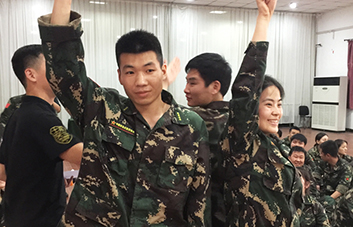 運(yùn)籌帷幄方可決勝千里，分秒必爭(zhēng)方可跑贏人生！
